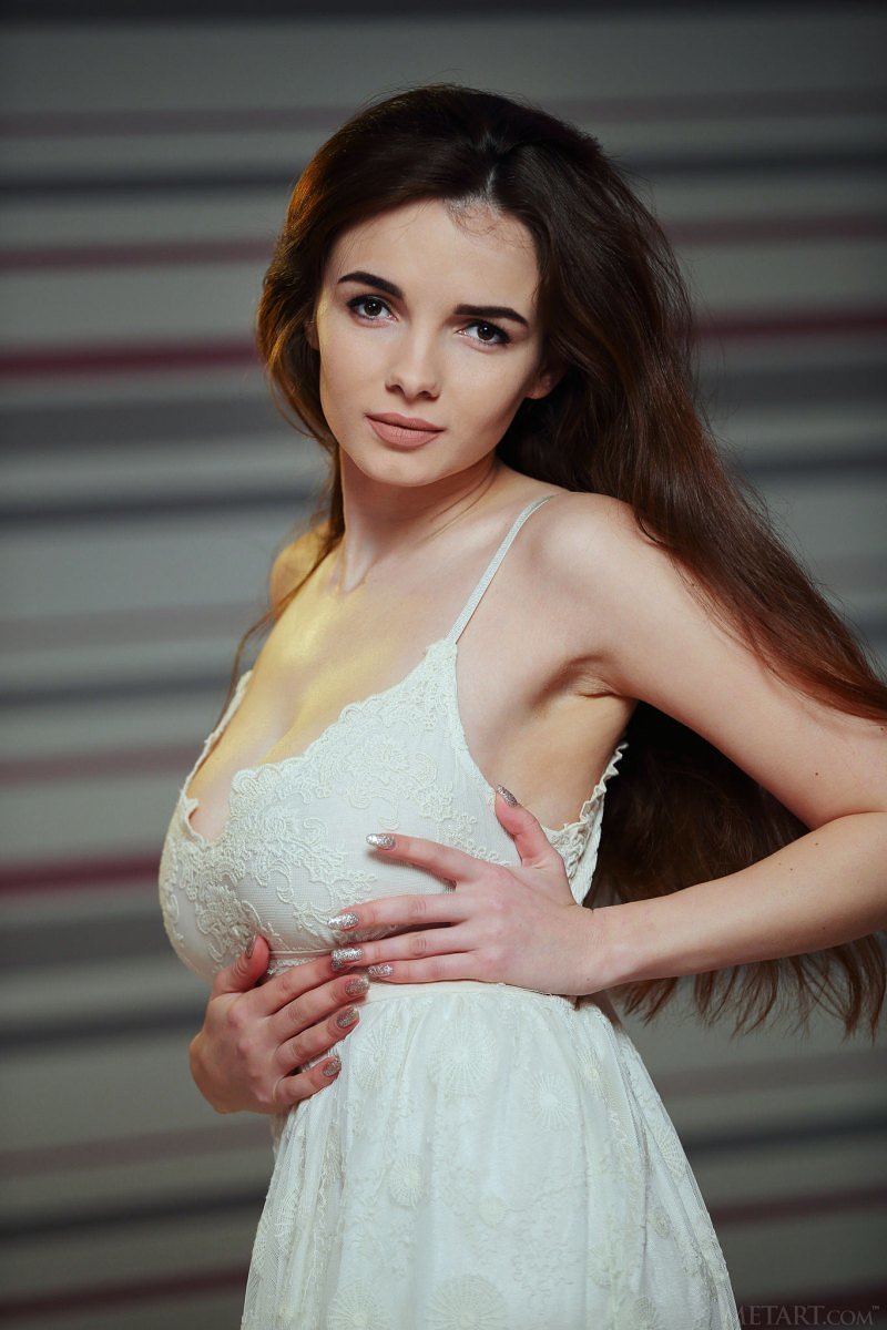 Серафима, 18